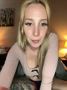 Chat +18 de StellaCinderella ao vivo