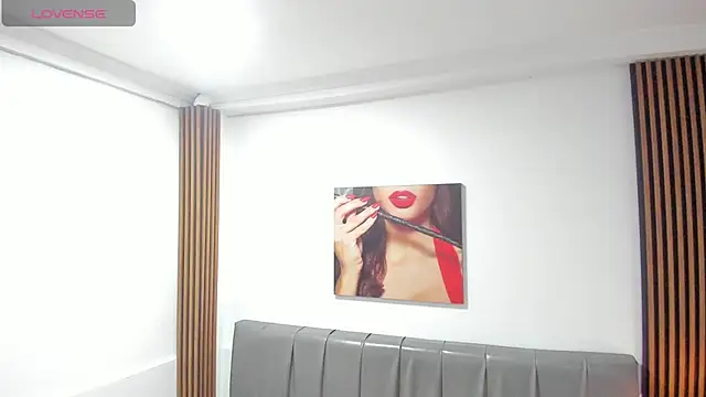 צ'אט XXX בשידור חי של iisabella_noa