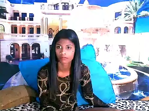 IndianSilkySpice's Live XXX Chat