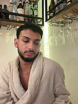 Živý XXX chat Gipsyboysteve