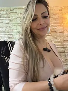 Chatroom XXX en direct de _Abril-Office1