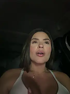 SofiaGomez444's Live XXX Chat