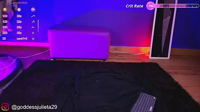 GoddessJulieta_のライブXXXチャット
