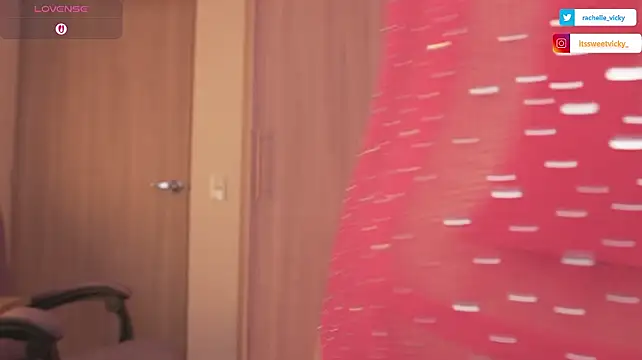 vicky_rachell XXX чат на живо