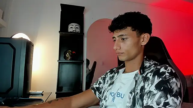 MaxiimoRomano_ Live XXX-Chat
