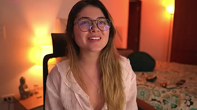 Lau_Bee's Live XXX Chat