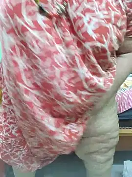 Tamil-mayasri Chat XXX in diretta