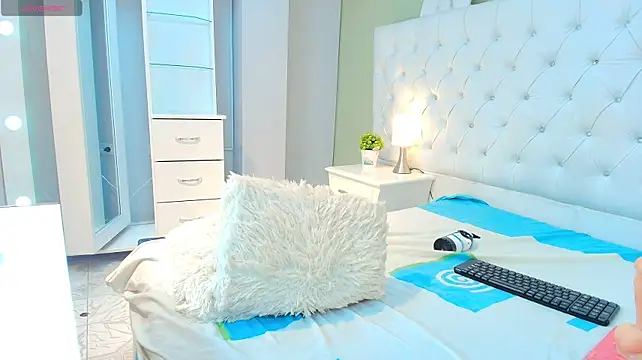 Chat +18 de Lindacarterr_ ao vivo