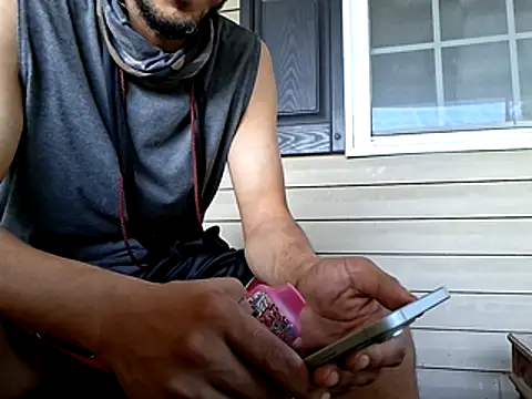ThrowedWorldWide's Live XXX Chat
