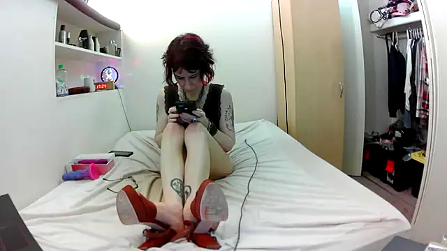 Empress_Lilith Adlı Modelin Canlı XXX Sohbeti