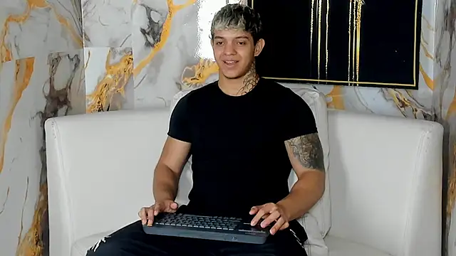 Noah__Browm ওয়েবক্যাম শো
