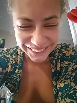 Czat XXX na żywo – Keli_Jessi
