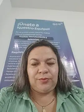 Chat +18 de Charlott-1 ao vivo