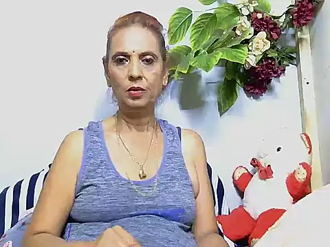 Hot_queen58: απευθείας συνομιλία ΧΧΧ