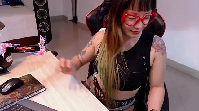 Chat XXX Live pink-2022