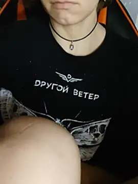 Aashikalaa 라이브 XXX 채팅