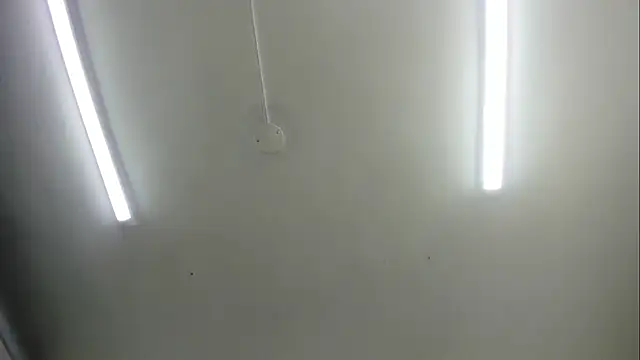 Sofiia__Cute1のライブXXXチャット