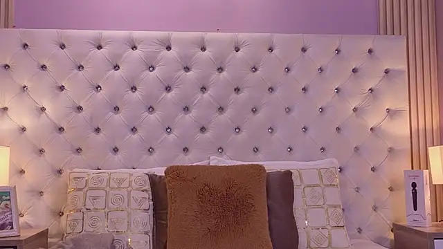 VaniaRouse Live XXX-chat