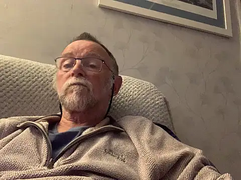 Moonraker64 webkamerás műsora