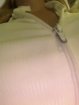 SophieVJ live XXX chat