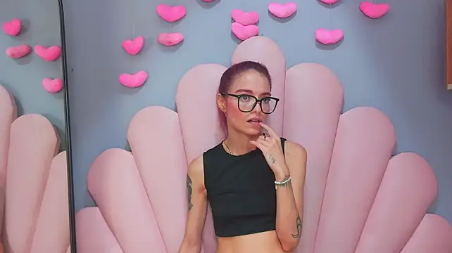 دردشة luci_miller الجنسية المباشرة