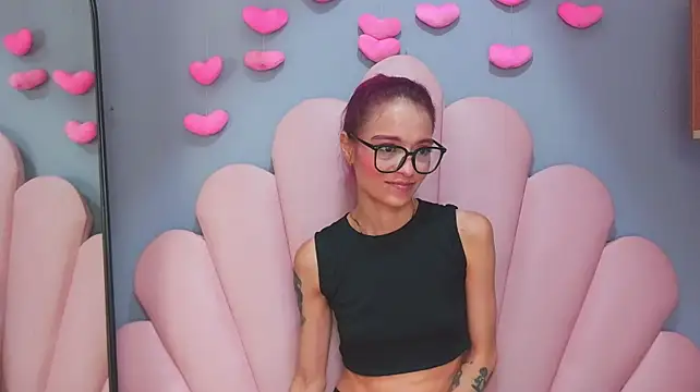 luci_miller live XXX chat