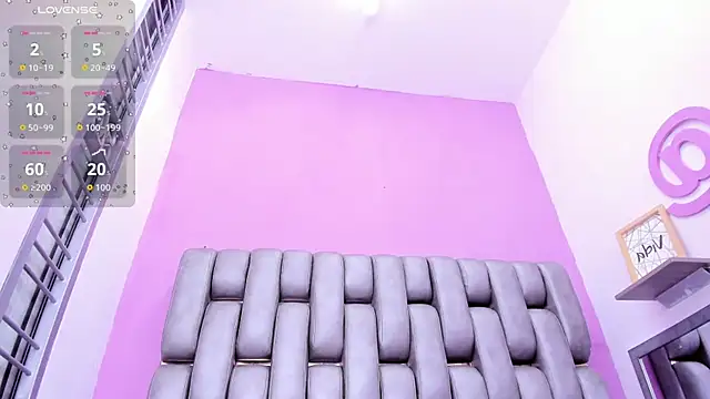 Chat +18 de Channel_Mills ao vivo