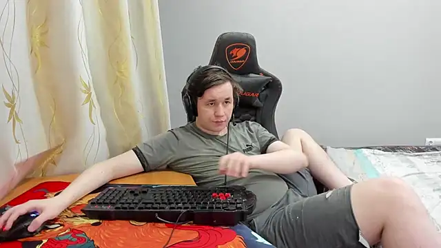 Webkamerová show iliaskrislove