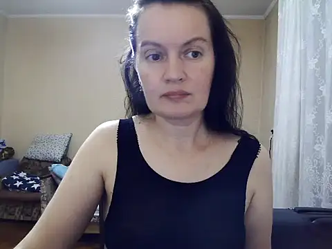 LoveNBloom's Live XXX Chat