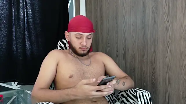 Show modela Ryan_Miller111 na web-kameri