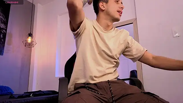 Zack_isback – Naživo XXX chat