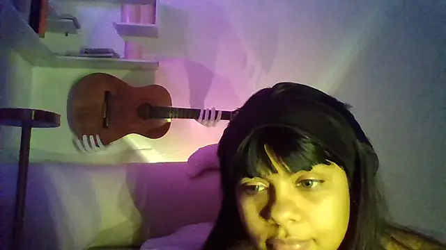 sarmidai Live XXX-chat