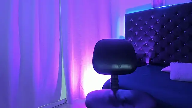 BellaRogen Live XXX chat