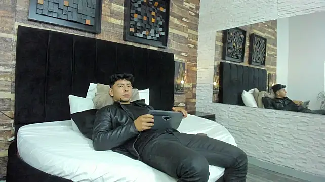dark_ay – Naživo XXX chat