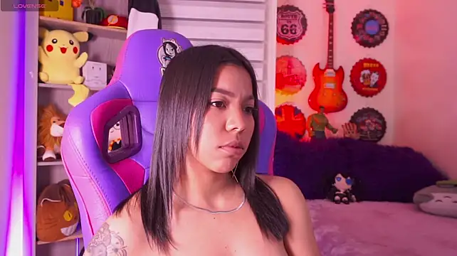 madelyn_rose_'s Live XXX Chat