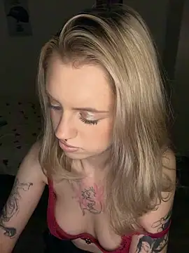 blondiedollのライブXXXチャット
