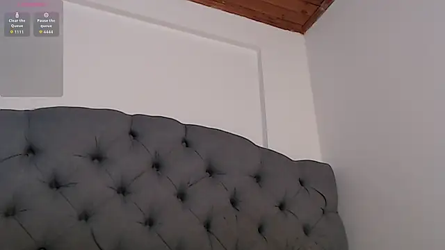 Vanessawest2's Live XXX Chat