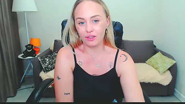 LiluMoon__ Chat XXX in diretta