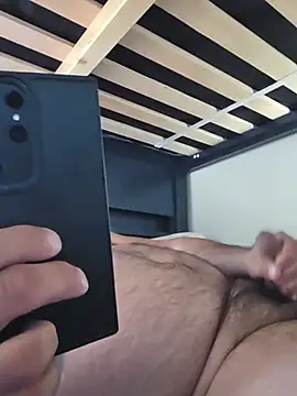 צ'אט XXX בשידור חי של Roddog18