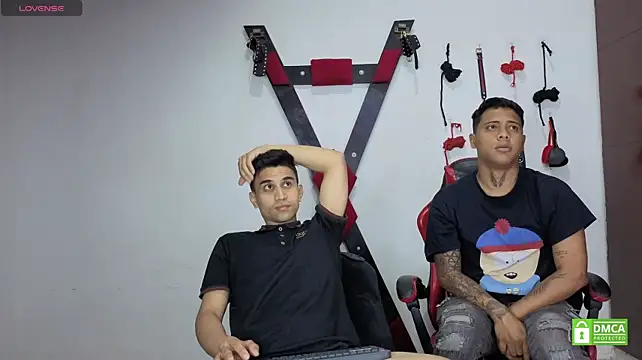 EliteBoysLive XXX чат на живо