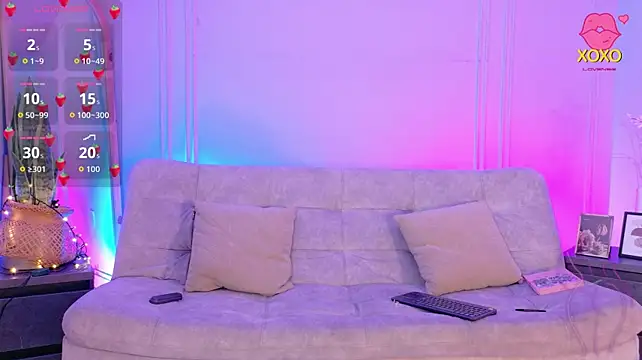 Živý XXX chat CloeeMilleer