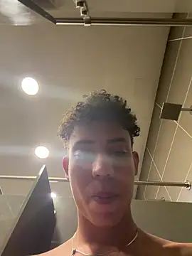 Webkamerová show yoursexyjose