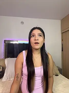 Camila_sanchez25's Live XXX Chat