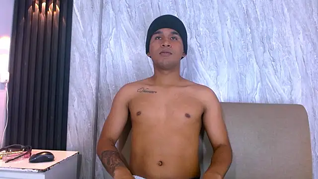 Chat XXX ao vivo de Brandon_Mark_