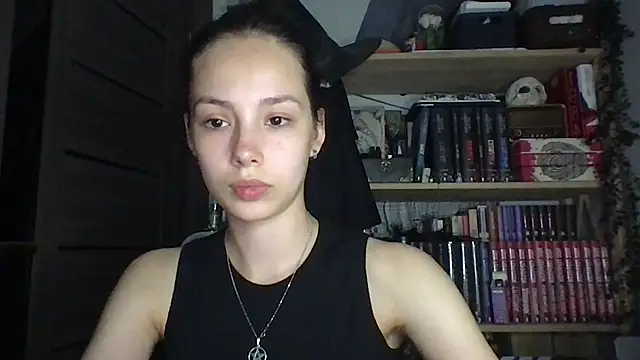 Yuna5343 Chat XXX in diretta
