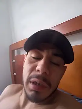 XXX chat uživo modela Taylor_DiamondBoy