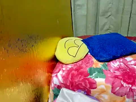 xxloveheart's Live XXX Chat