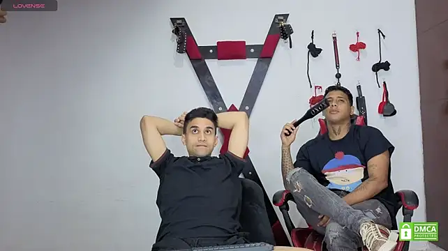 Chatroom XXX en direct de EliteBoysLive