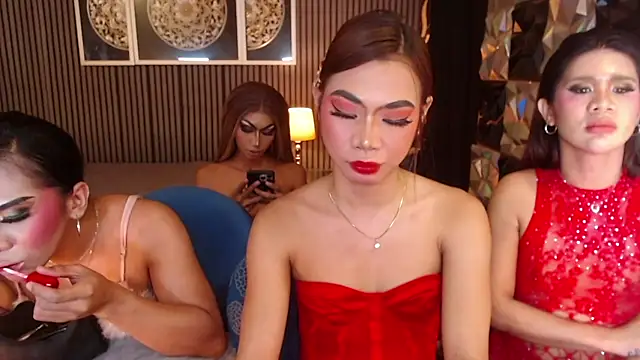 AudreyMilesTrans Webcam-Show