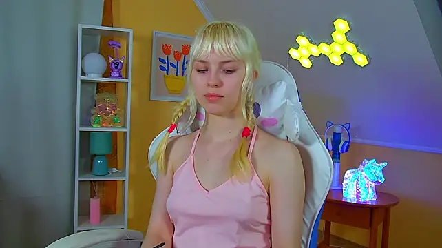 HannahHollis Chat XXX live